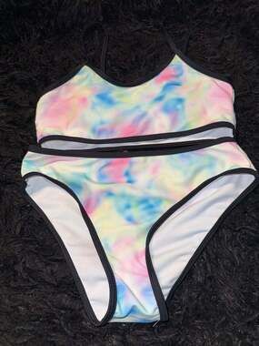 SHEIN Girls Tie Dye Bikini Set Size 150